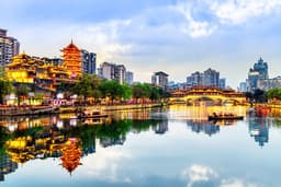 Will the highest temperature in Chengdu be 23°C on April 27?
