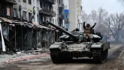 Will Russia capture Vuhledar before October?