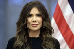 Kristi Noem divorce by August 31?