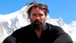 Will Ant Middleton not summit Everest by June 30?