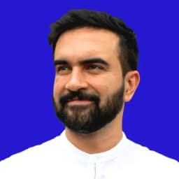 Zohran Mamdani citizenship revoked before 2027?