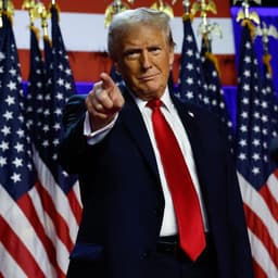 Will Donald Trump's tie be blue?