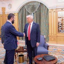 Will Trump and Ahmed al-Sharaa shake hands for 15 seconds or more on November 10 2025?