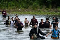 Will there be less than 75k border encounters in February?