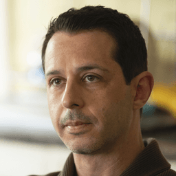 Will Kendall Roy be CEO at the end of Succession S4?