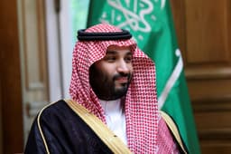 Will Mohammed bin Salman cease to be the de facto leader of Saudi Arabia by June 30, 2026?