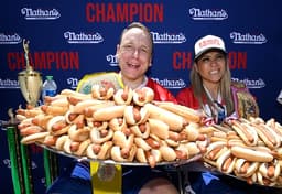 Will Geoffrey Esper eat the most hot dogs?