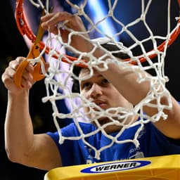 Will Alex Karaban win the 2026 Outstanding Player of the tournament for the 2026 Mens NCAA Tournament?