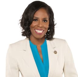 Stacey Plaskett out as Virgin Islands delegate before 2026?