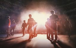 Will "Stray Kids: The dominATE Experience" Opening Weekend Box Office be between 2.75m and 3.25m?