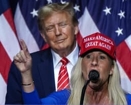 Trump and Marjorie Taylor Greene publicly reconcile by December 31?