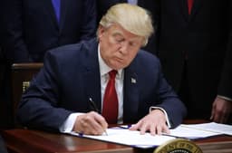 Will Trump sign the Epstein Disclosure Bill on November 22?