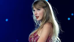 Will Taylor Swift say "Kelce" during Late Night with Seth Meyers?