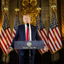 Will Trump say "Elon" or "Musk" during his Mar-a-Lago press conference?