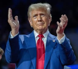 Will Trump say "green new scam" at Wisconsin rally?