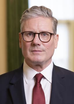 Will Donald Trump publicly insult Keir Starmer by April 30, 2026?