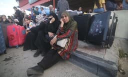 Will Egypt open its border for Palestinian refugees by Nov 1?