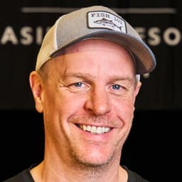 Will Erick Lindgren win the 2025 National Heads-Up Poker Championship?