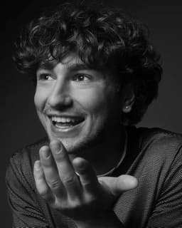Will Gabriel Labelle win the Golden Globe for Best Actor in a Movie - Musical or Comedy?