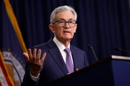 Will Powell wear a purple tie at FOMC?