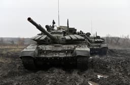 Will Russia capture Yunakivka before May?