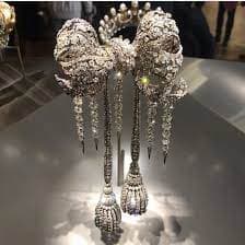 Will the Empress Eugénie decorative bow be recovered by October 31?