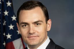 Will Trump nominate Person F for Defense Secretary?