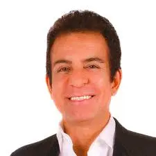 Will Salvador Alejandro César Nasralla Salum win the 2025 Honduran presidential election by less than 1%?