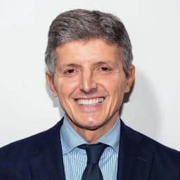 Will Andrea Martella win the 2026 Venice mayoral election?