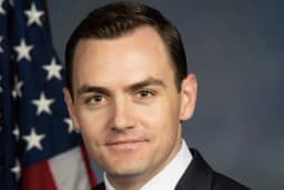 Will Trump nominate Person H for Defense Secretary?