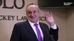 Will Luigi Mangione fire his lawyer before 2025?