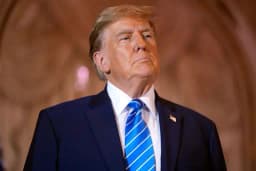 Will Donald Trump's tie be blue on May 5, 2026?