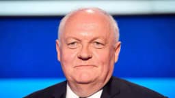 Will François Asselineau be on the ballot for the 2027 French presidential election?