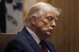Will Trump say "Crypto" or "Bitcoin" while addressing the nation on December 17?