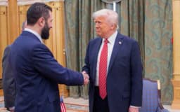 Will Donald Trump say "Biden" 4+ times during Syria President events on November 10?