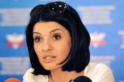 Will Marcela-Lavinia Șandru win the Romanian presidential election?