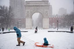 Will there be 12-14 inches of snow in NYC in January?
