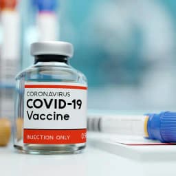 Will 100 million people have received a dose of an approved COVID-19 vaccine in the US by April 1, 2021?