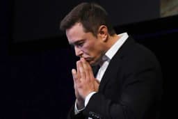 Will Bank T or any of its underwriting affiliates serve as the lead underwriter in SpaceX’s initial public offering?