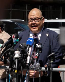 Will Trump appoint Person E for White House Press Secretary?