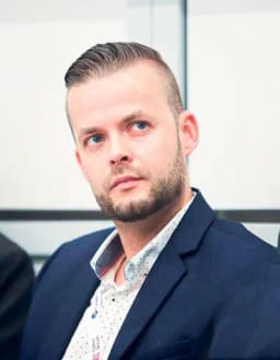 Will Israel extradite Tom Alexandrovich to the US by September 30?