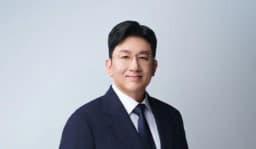 Bang Si-hyuk charged in 2026?