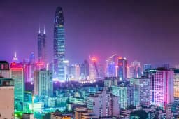 Will the highest temperature in Shenzhen be 32°C or higher on April 14?