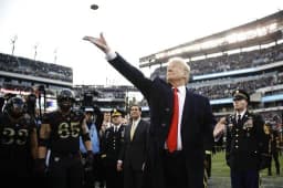 Big Game: Coin Toss Team Winner