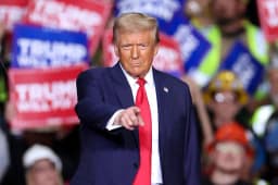 Will Trump say "Space" or "Moon" during WHCA Dinner events?