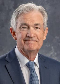 Will Trump meet with Jerome Powell in August?