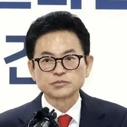 Will Lee Cheol-woo win the 2026 Gyeongsangbuk Province Gubernatorial Election?
