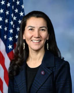 Will Mary Peltola win the 2026 Alaska governor election?