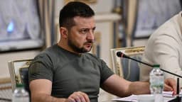 Will Ukraine agree to cede territory to Russia by August 31, 2026?