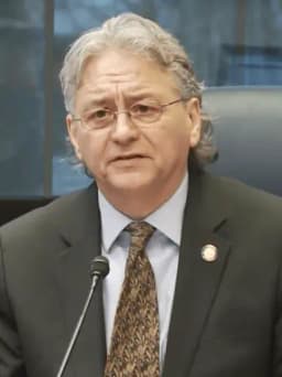 Will Tom Begich win the 2026 Alaska governor election?